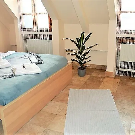 Downtown Superior Apartment Gyor